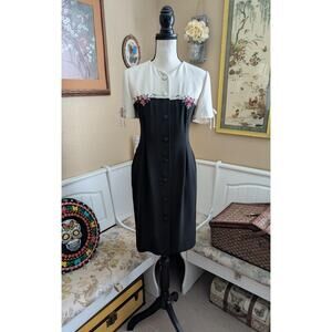 Vintage 1990s/Y2K SL Fashions Floral Embroidered Short Sleeve Button Up Dress